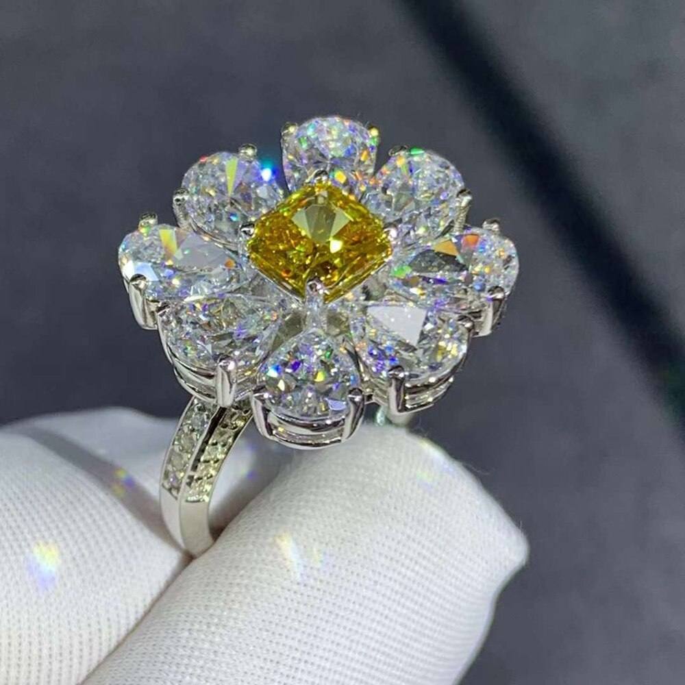 Wong Rain Romantic 925 Sterling Silver VVS Flowers 5 CT D Color Created Moissanite Gemstone Anniversary Ring Fine Jewelry Gift